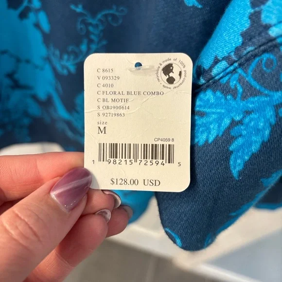 FP Movement Sprint To The Finish Printed Hoodie in Blue Floral, size Medium, NWT - Picture 6 of 12